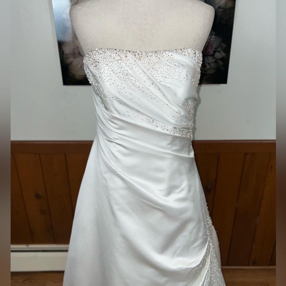 Pretty Vintage 90s Maggie Sottero Couture Corset Wedding Gown! - Picture 3 of 7